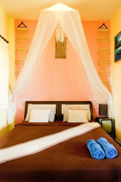Baan Puang Petch Chiang Mai Quarto foto